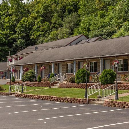 Budget Inn Watkins Glen Extérieur photo